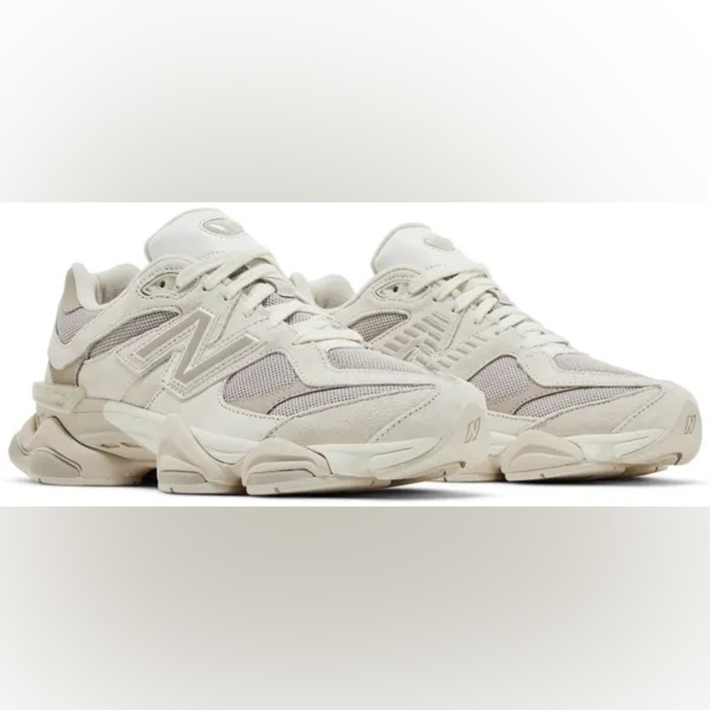 New Balance 9060 Grey Moonbeam